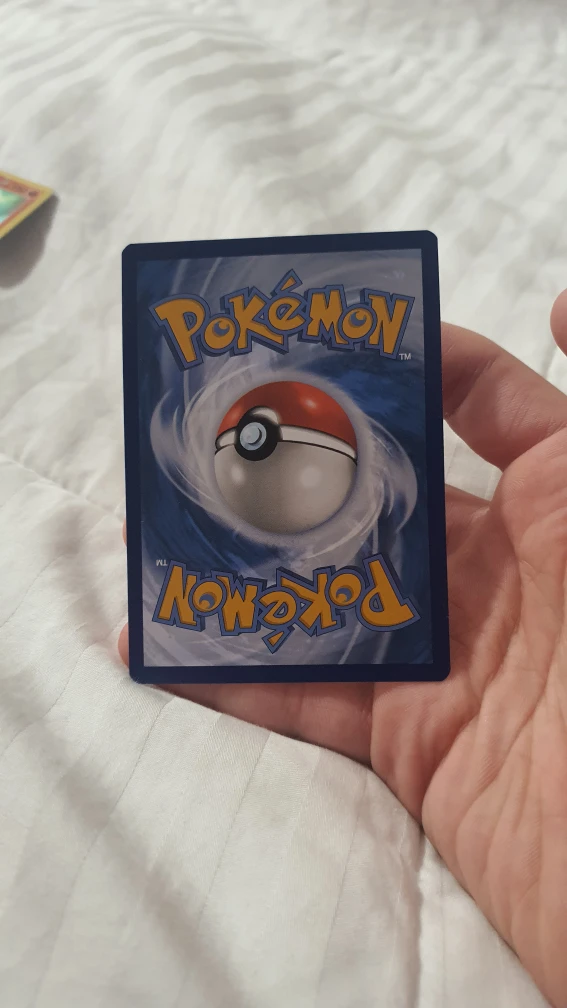 Chandelure Pokemon Card - photo 2