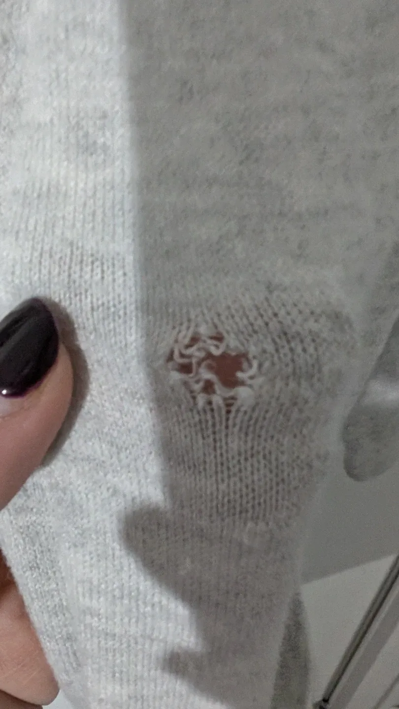 Old Navy Grey Cardigan - Size M (KIDS) image indicator(2)