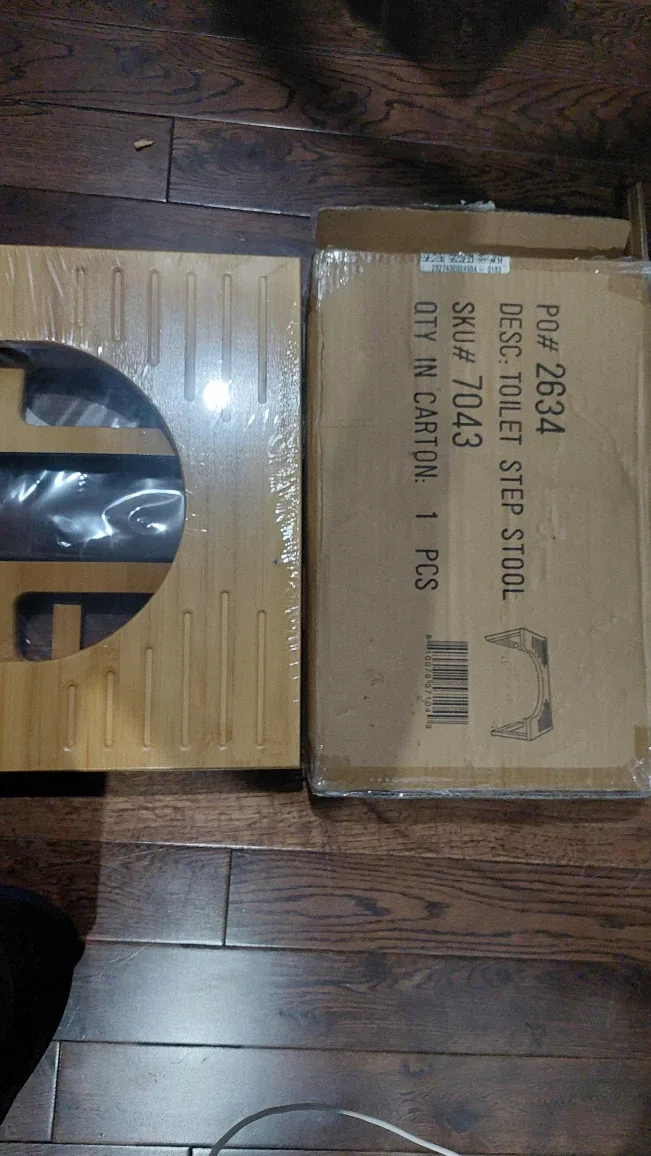 Toilet Step Stool - New in Box image indicator(4)