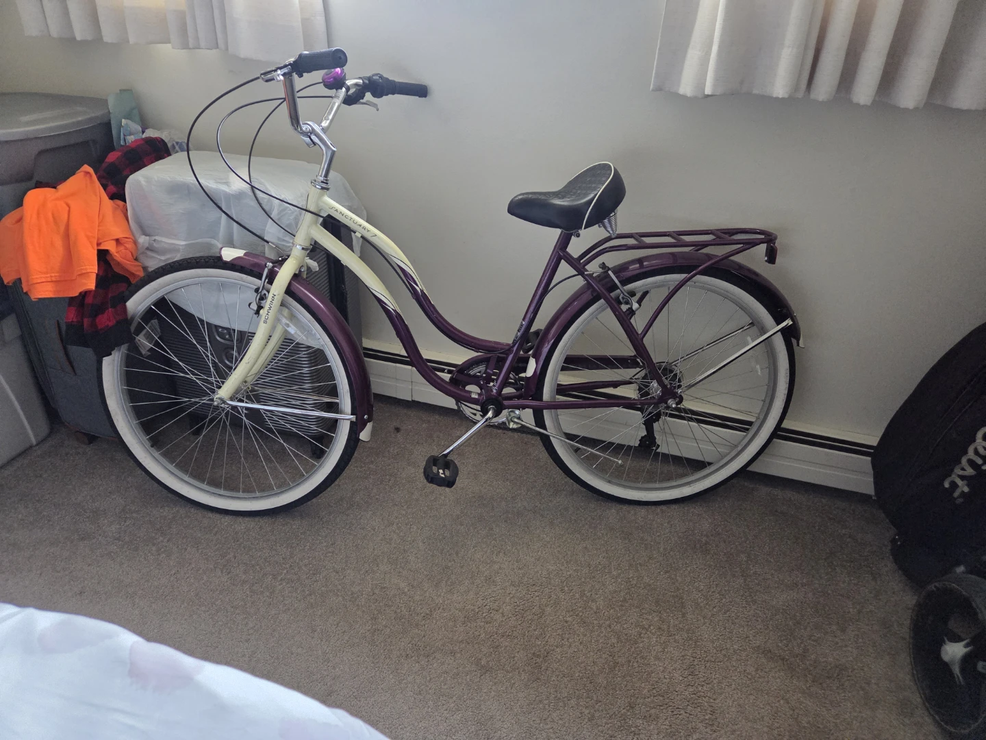 Schwinn Sanctuary 7 Cruiser Bike