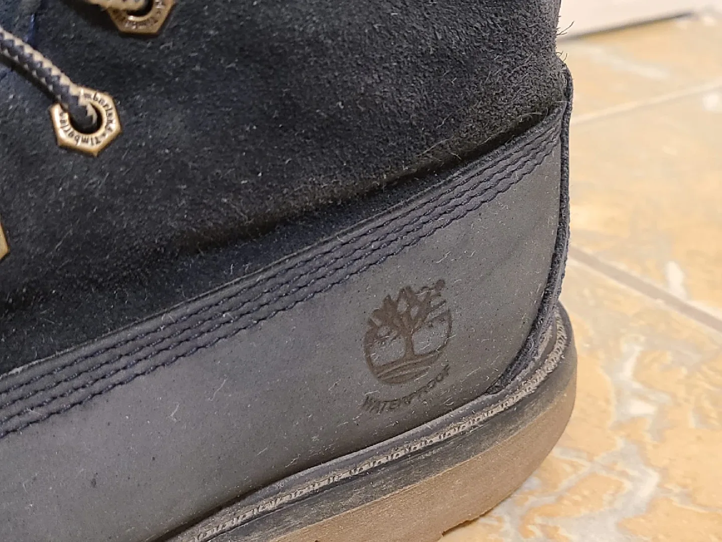 Timberland Waterproof Boots - Women size 7 🥕 image indicator(3)