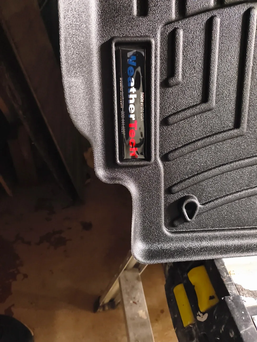 2014 Hyundai Elantra weather tech front mattd image indicator(3)