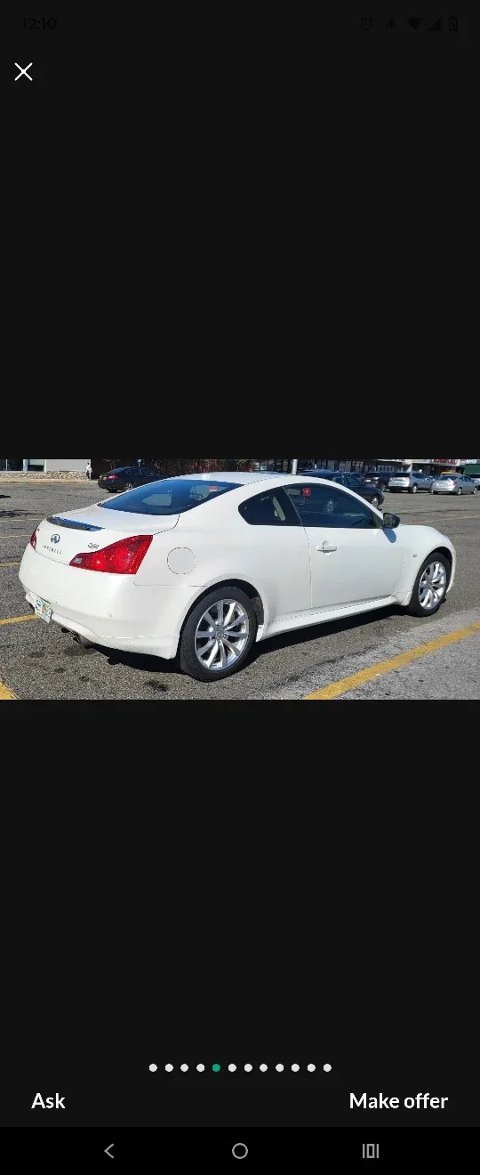 Infiniti Q60 Coupe - White image indicator(10)