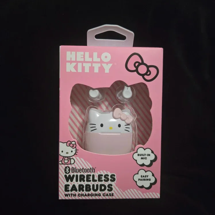 Hello Kitty Bluetooth Wireless Earbuds image indicator(2)