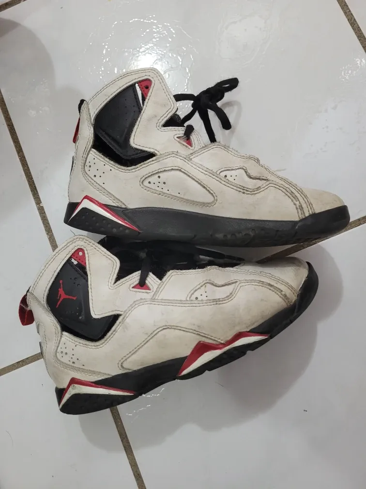 Kids shoes 13c, 13.5c - Jordan, New Balance velcro, UA