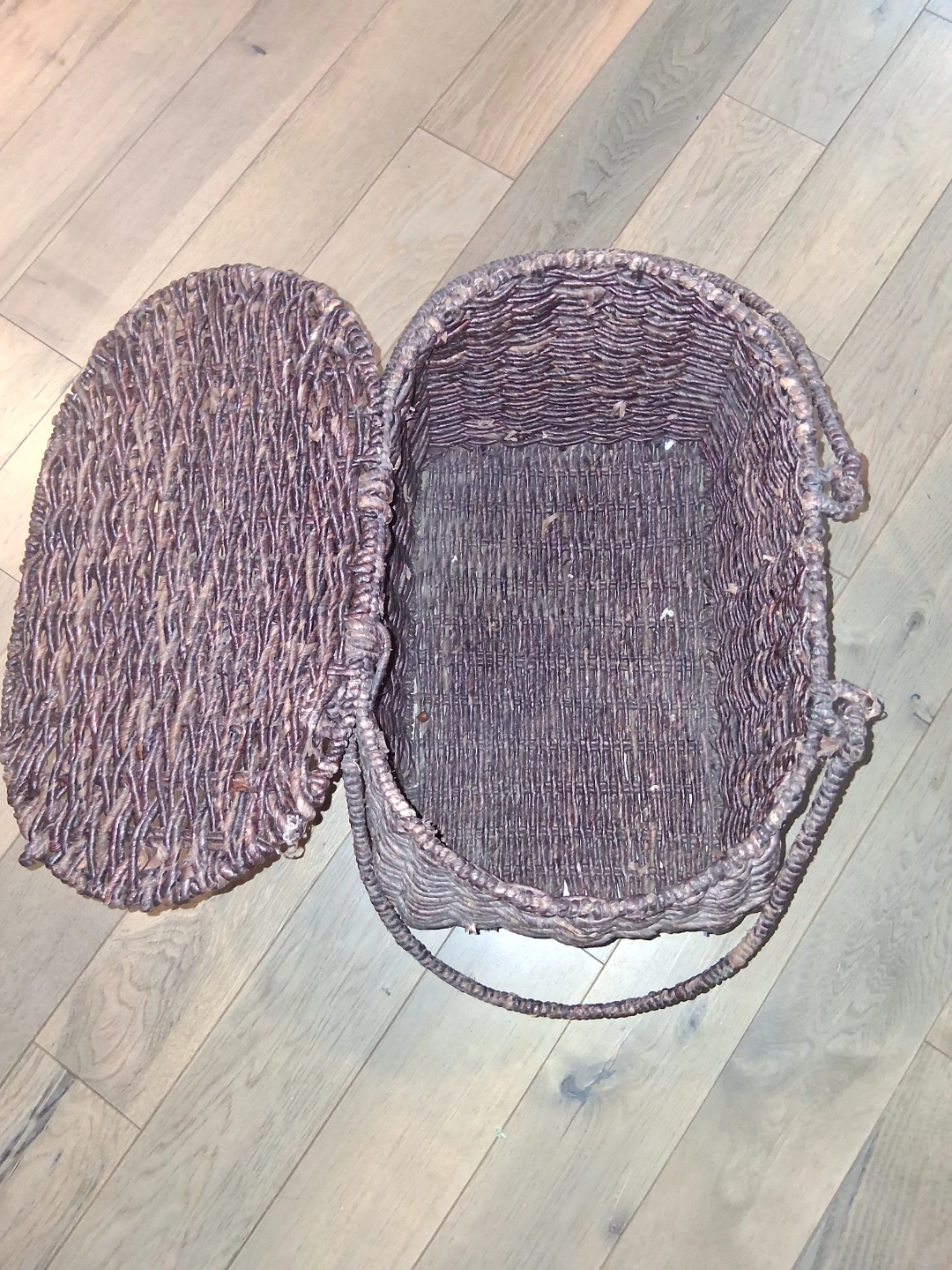 Wicker Basket with Lid - photo 4