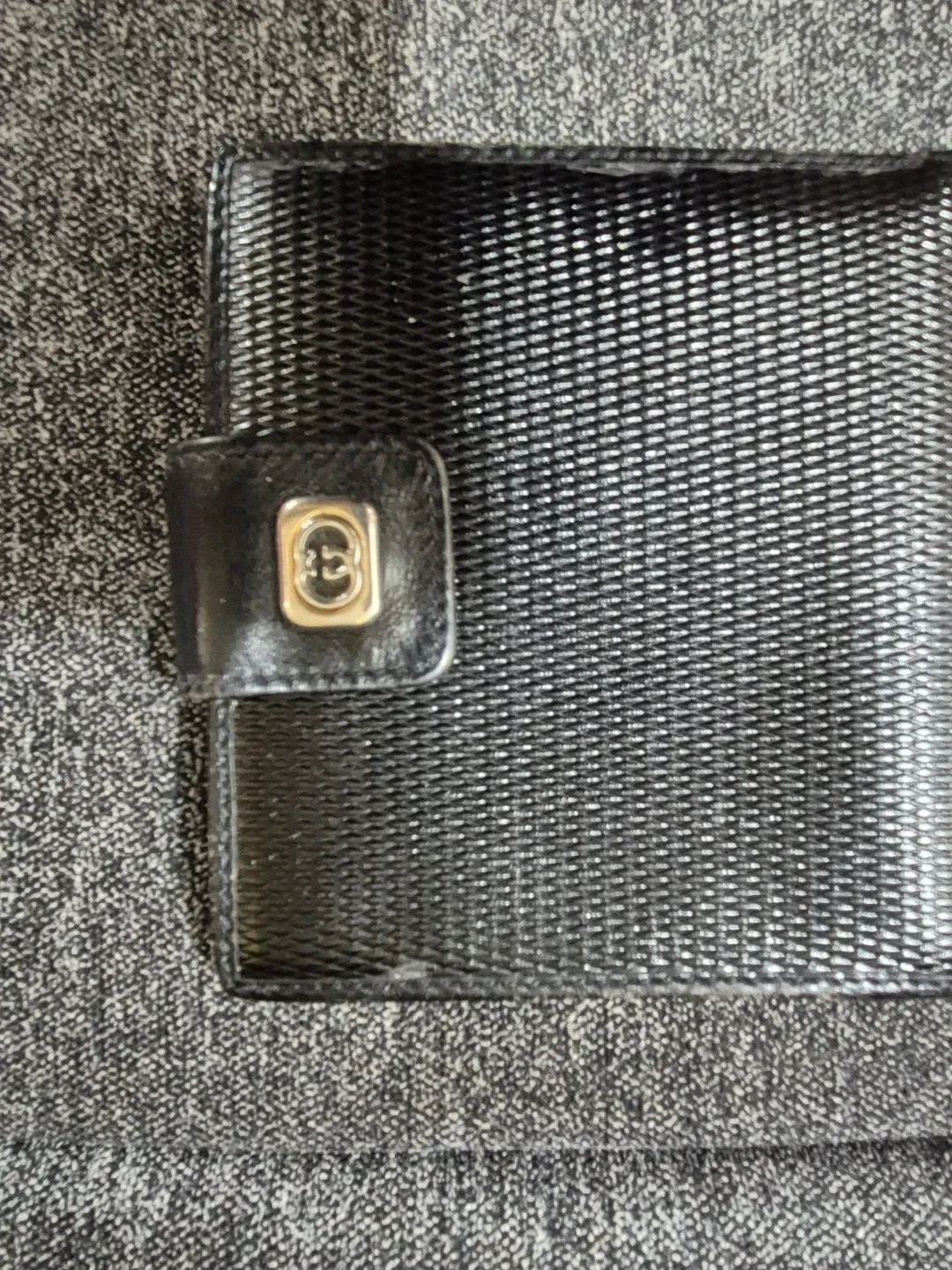 Vintage Gucci Black Leather Wallet 🥕 thumbnail