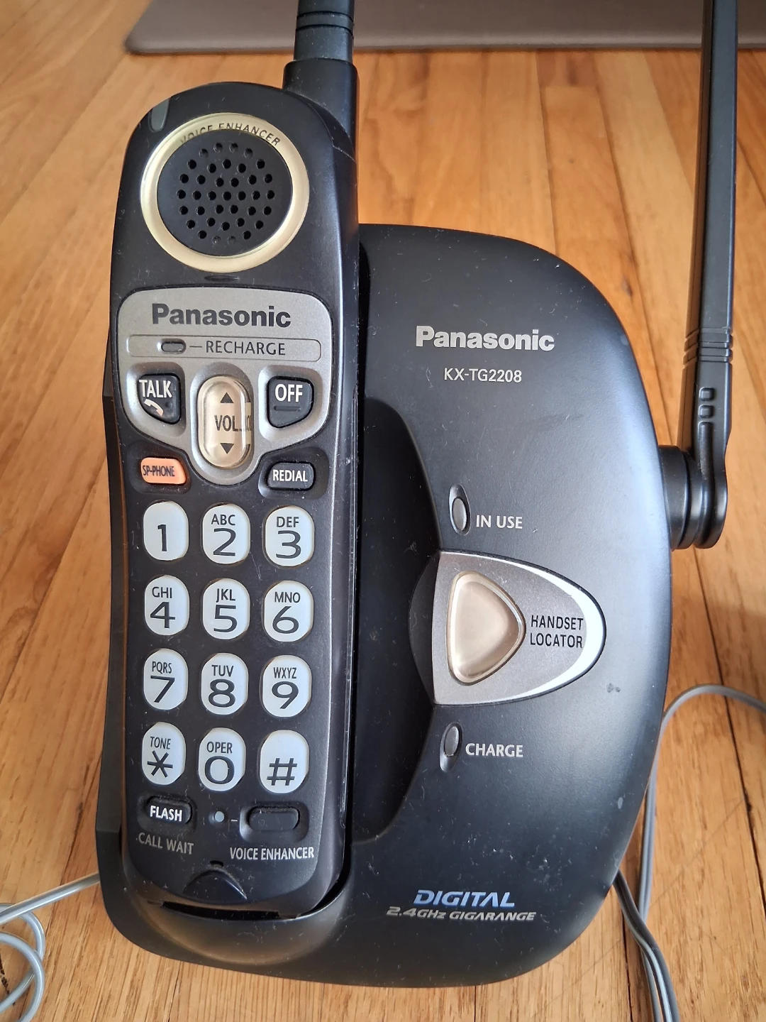 Panasonic KX-TG2208 Digital Cordless Phone - photo 2