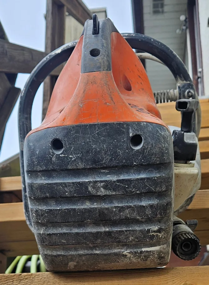 STIHL TS 420 Cutquik Professional Cut-Off Machine image indicator(4)