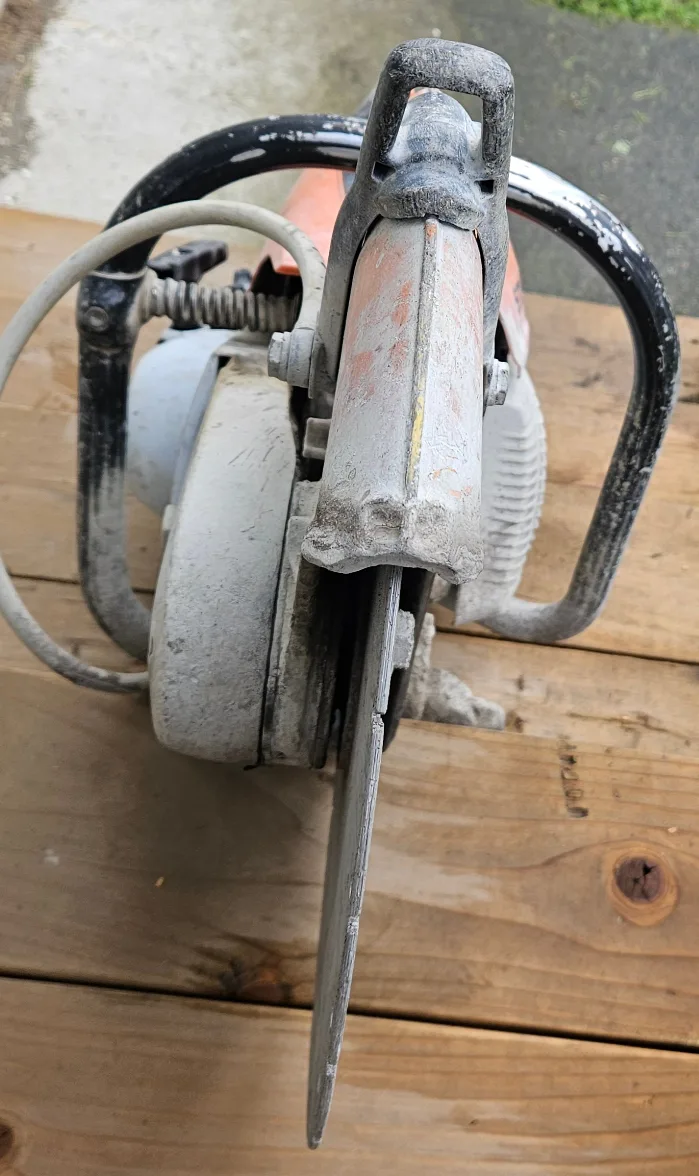 STIHL TS 420 Cutquik Professional Cut-Off Machine image indicator(5)