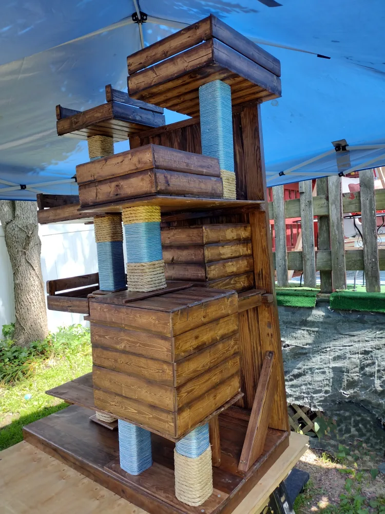 Handmade Wooden Cat Tree image indicator(2)