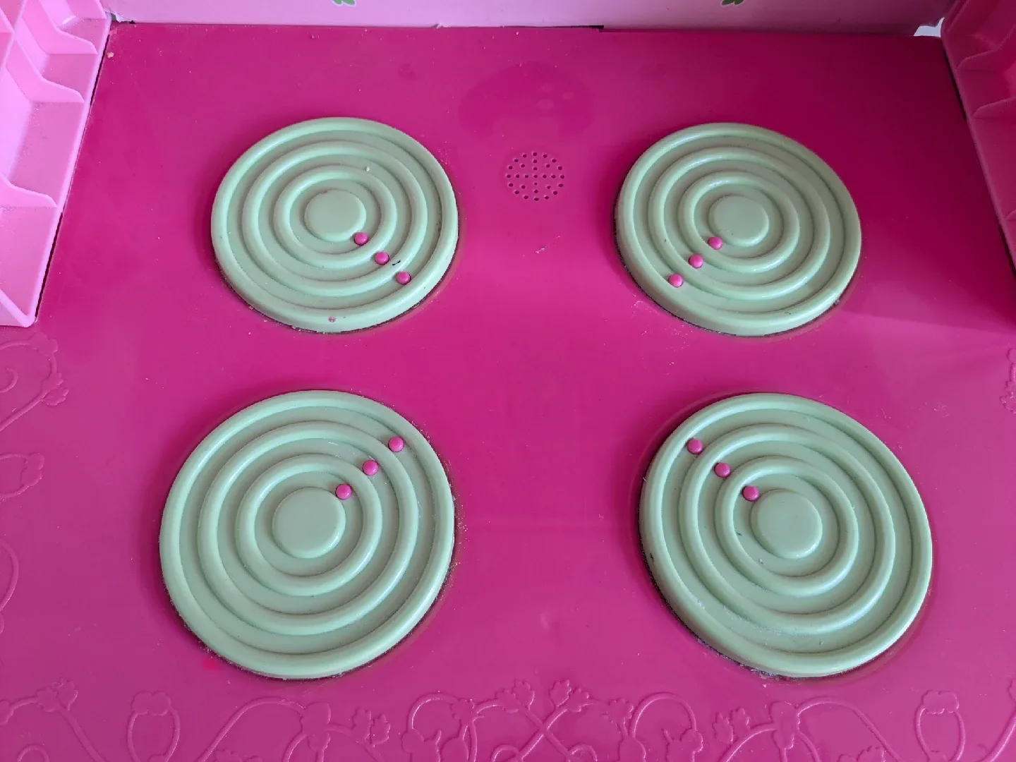 Strawberry  Kitchen image indicator(4)