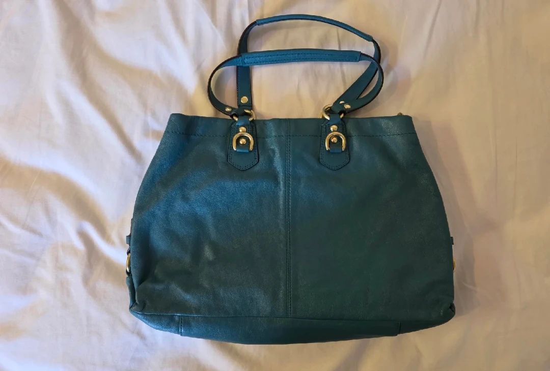 Coach Leather Purse - photo 2