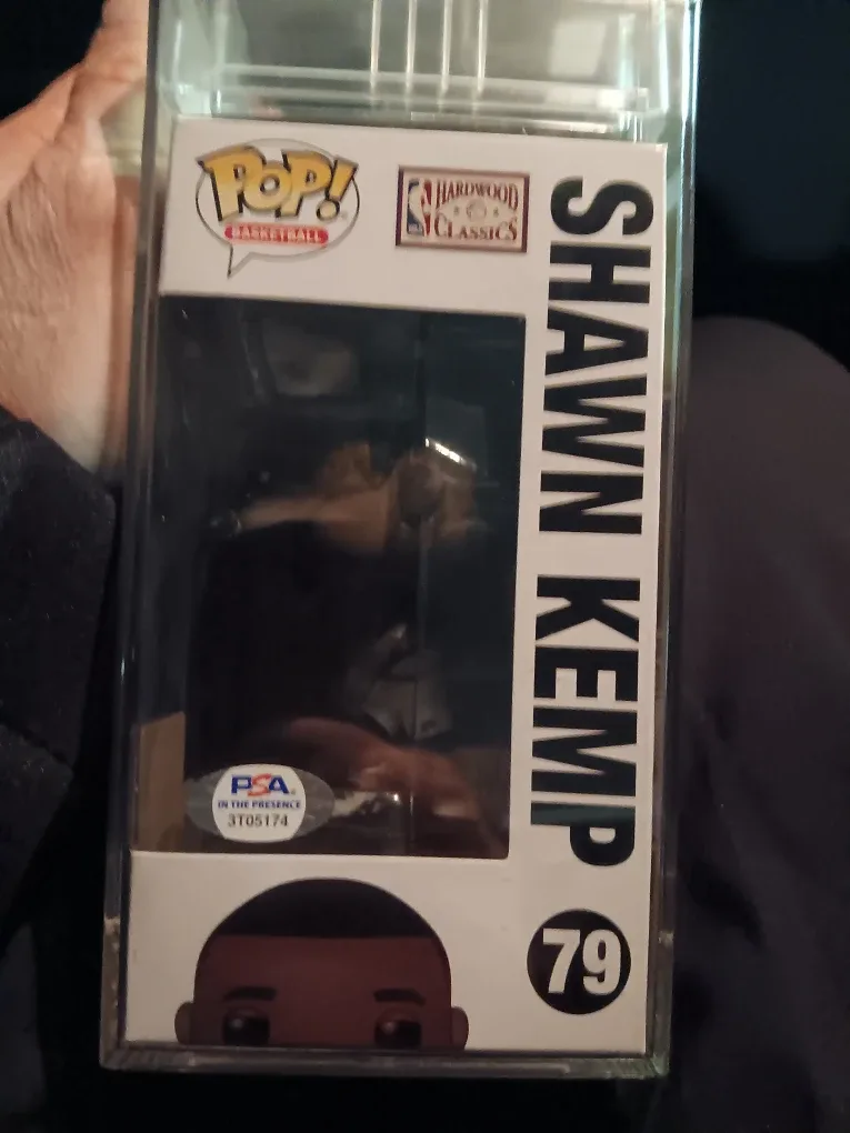 Funko POP! Shawn Kemp Signed Autographed