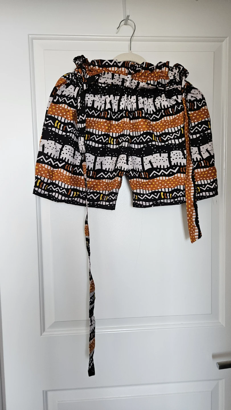 Patterned Boho Shorts, Size Medium