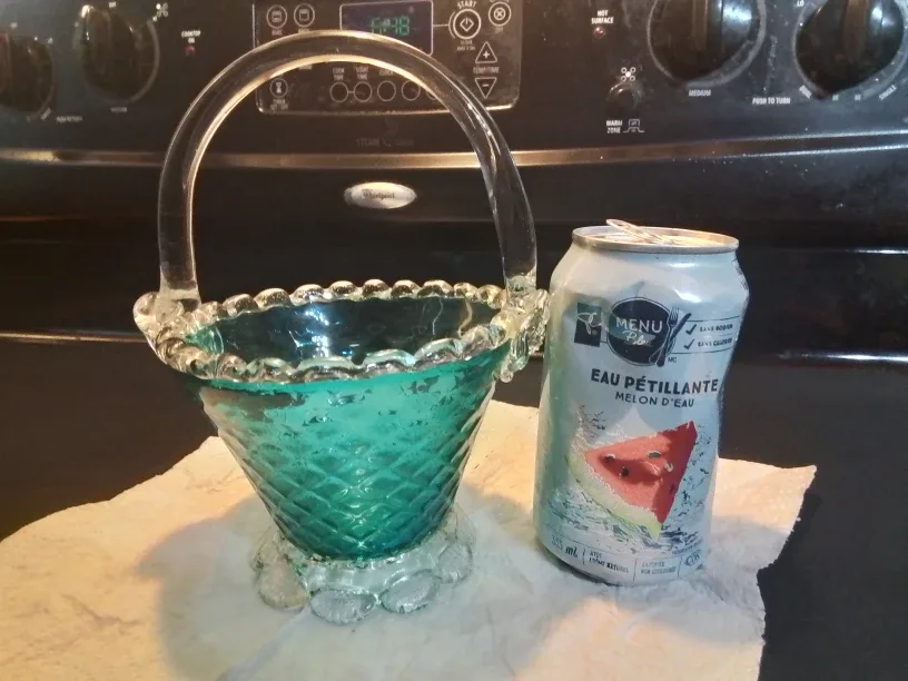 Vintage Murano Venetian Glass Basket image indicator(7)