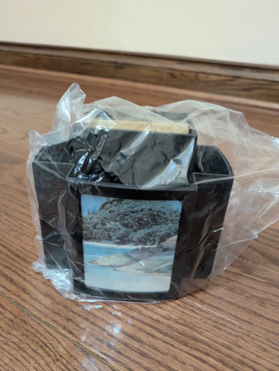 Perfect Solutions Spinning TV Organizer image indicator(4)