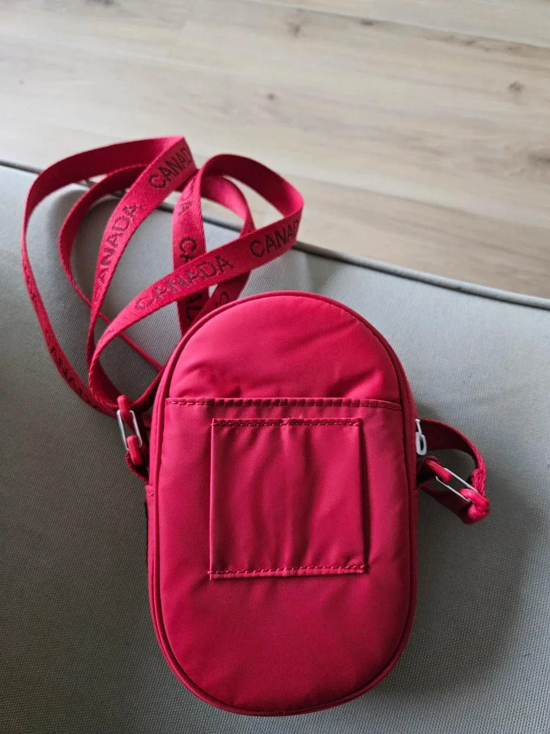 Lululemon Canada Everywhere Belt Bag - Red image indicator(2)