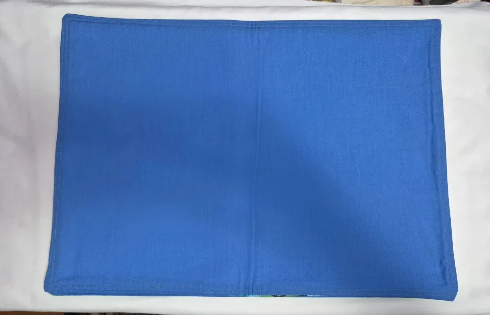 Handmade  Floral Pattern Placemats, set of 4 image indicator(6)