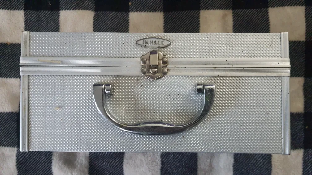 Inhale Hookah Set with Case image indicator(2)