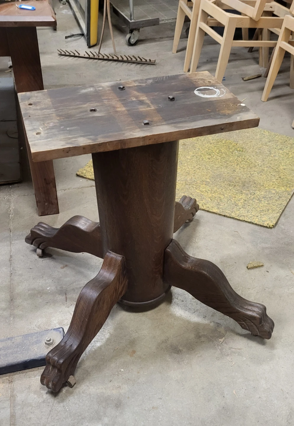 Antique Round Wooden Table with Claw Feet - photo 4