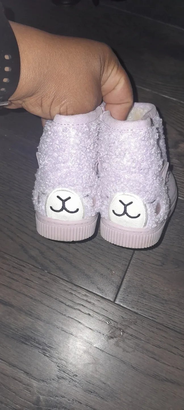 Cat & Jack Lilac Toddler Boots Size 7 image indicator(2)