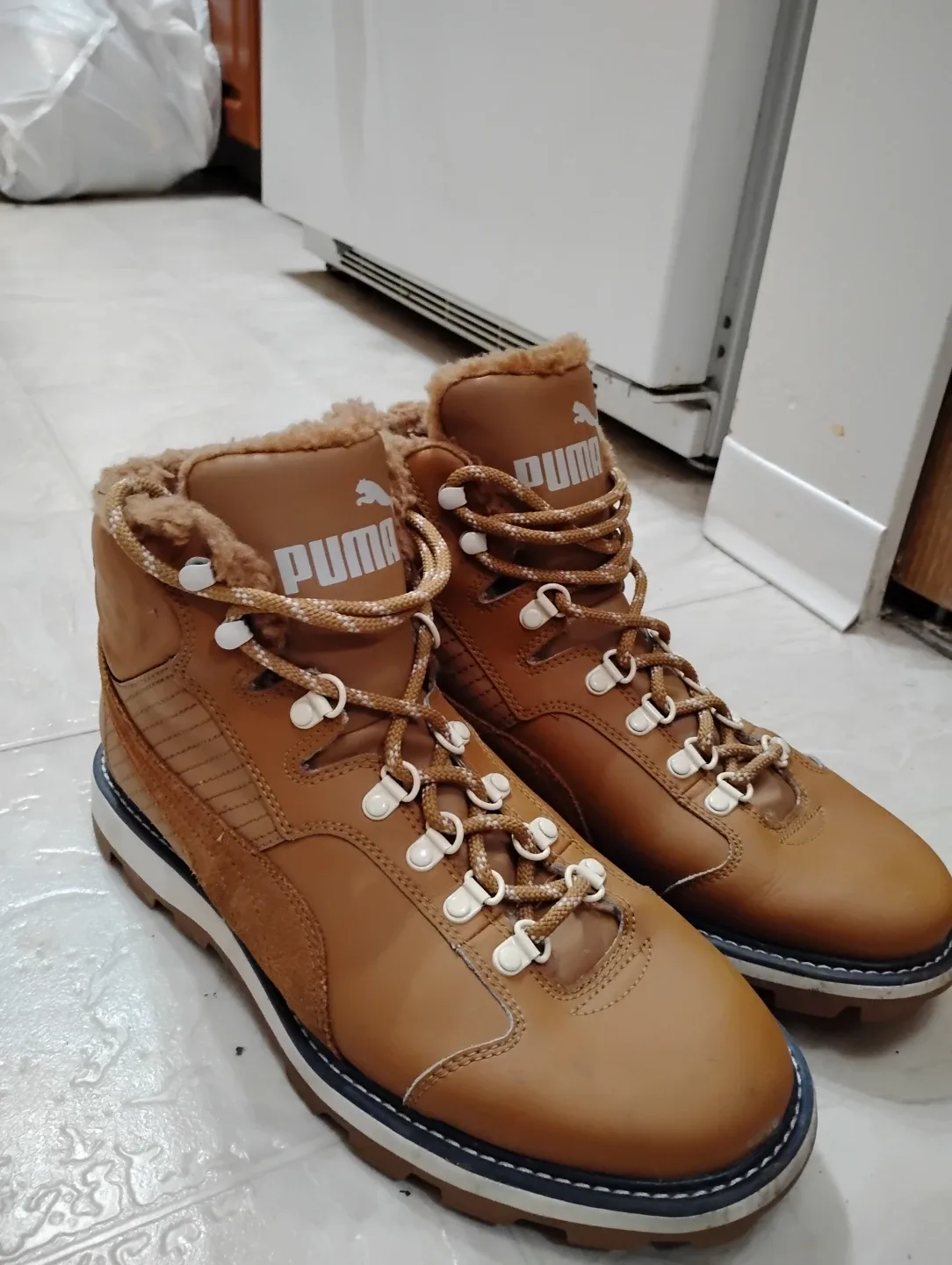 Puma Brown Leather Winter Boots image indicator(2)