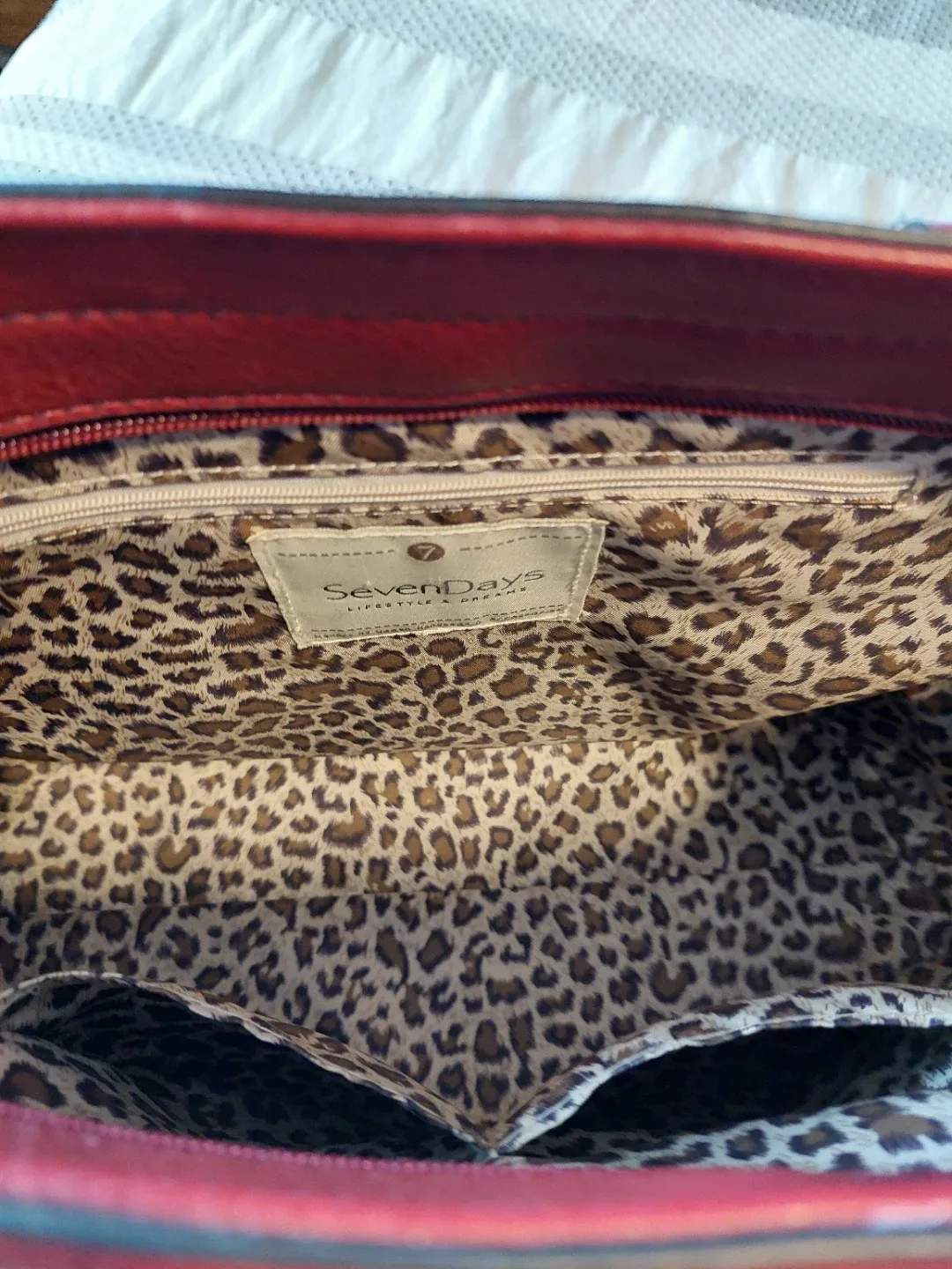 SevenDays Red Vegan Leather Handbag image indicator(3)