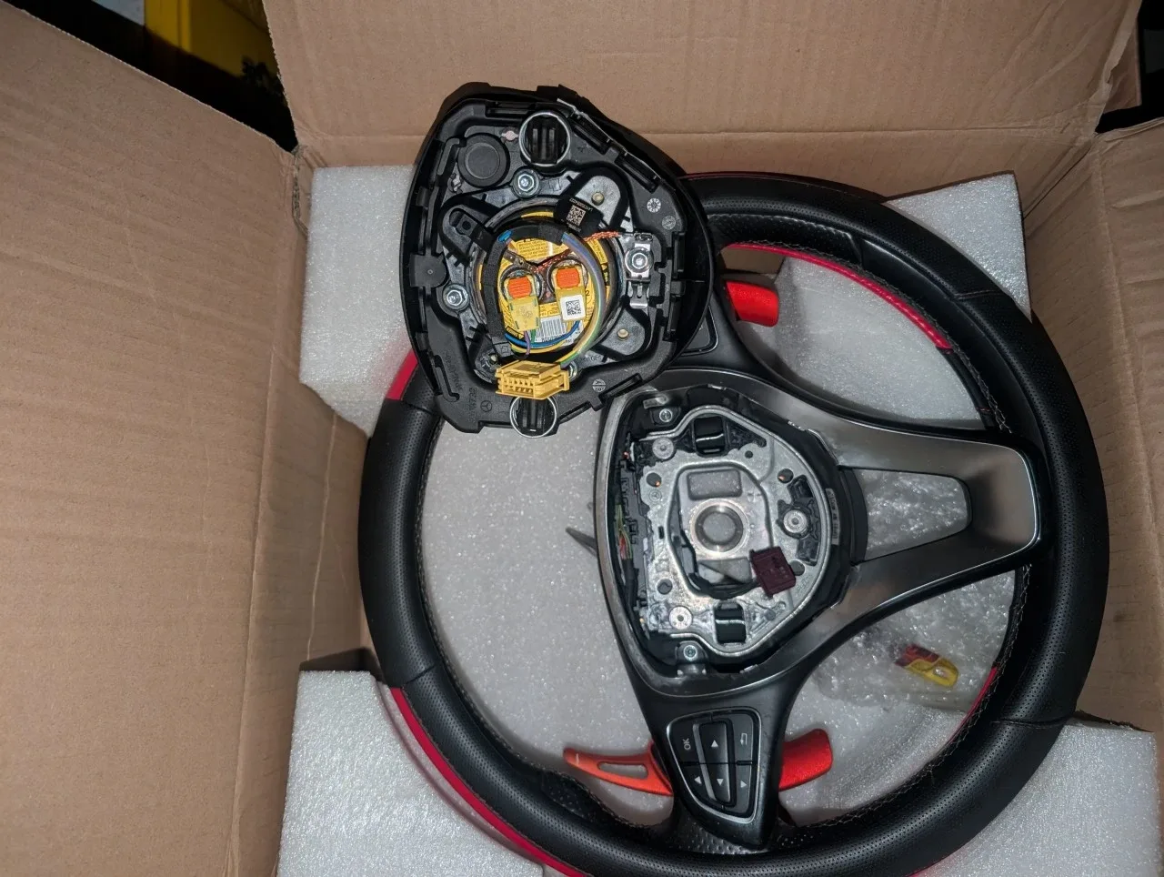 Mercedes-Benz Steering Wheel image indicator(4)