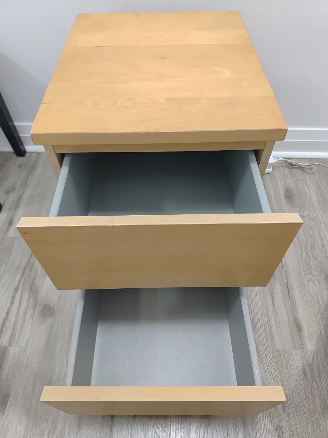 nightstand image indicator(4)