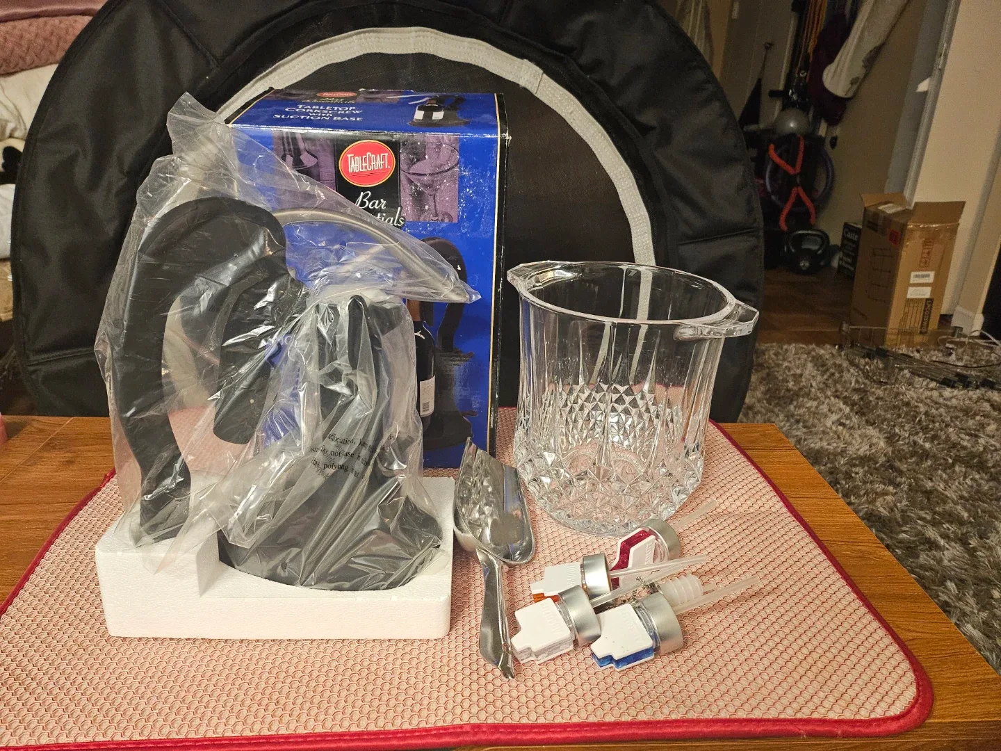 TableCraft Bar Essentials Corkscrew Set image indicator(2)