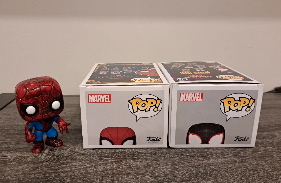 🤟 Spider-man 🤟 Marvel Collections Funko Pop - photo 5