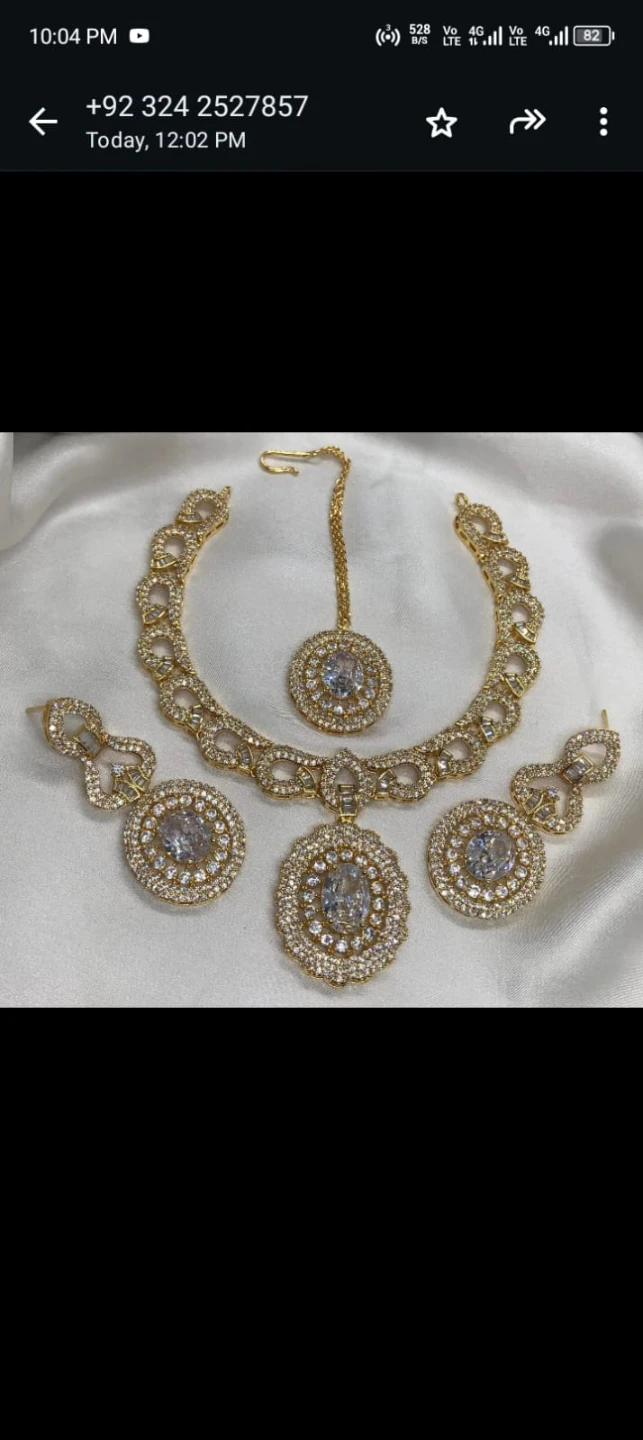 Gold-toned Jewellery Set