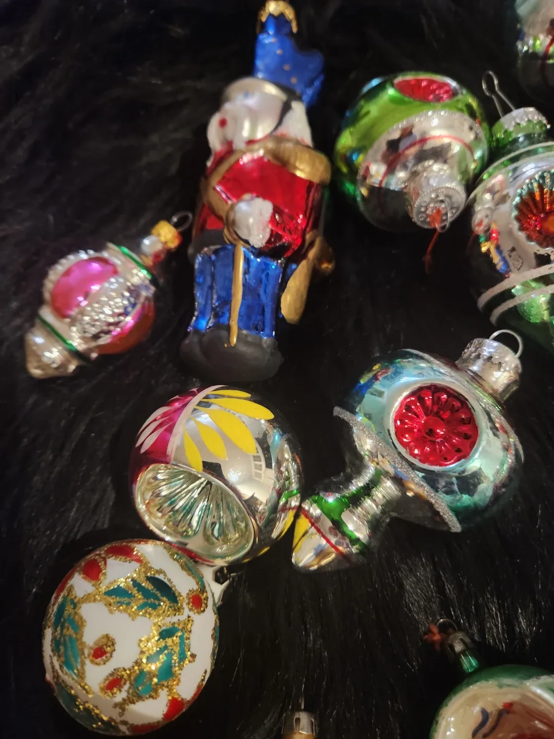 Vintage Christmas Ornaments - Mixed Lot image indicator(2)