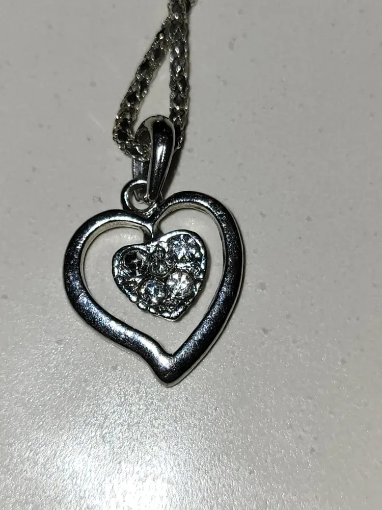 Heart & Tree Pendant Necklace Set image indicator(4)