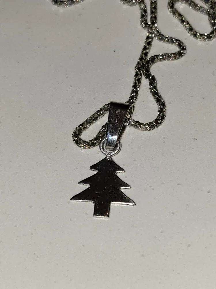 Heart & Tree Pendant Necklace Set image indicator(7)