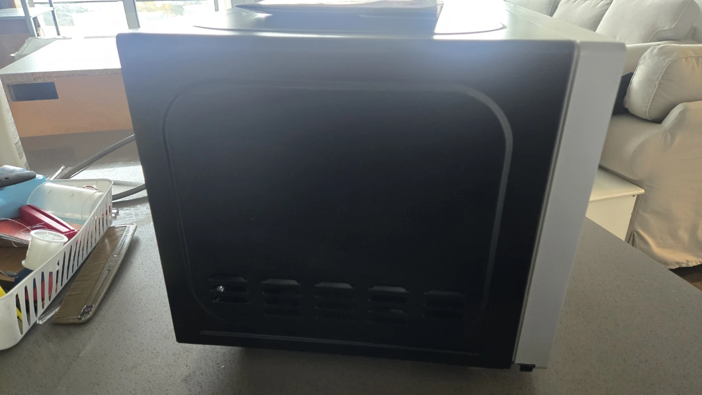 Hamilton Beach Microwave Oven - photo 4