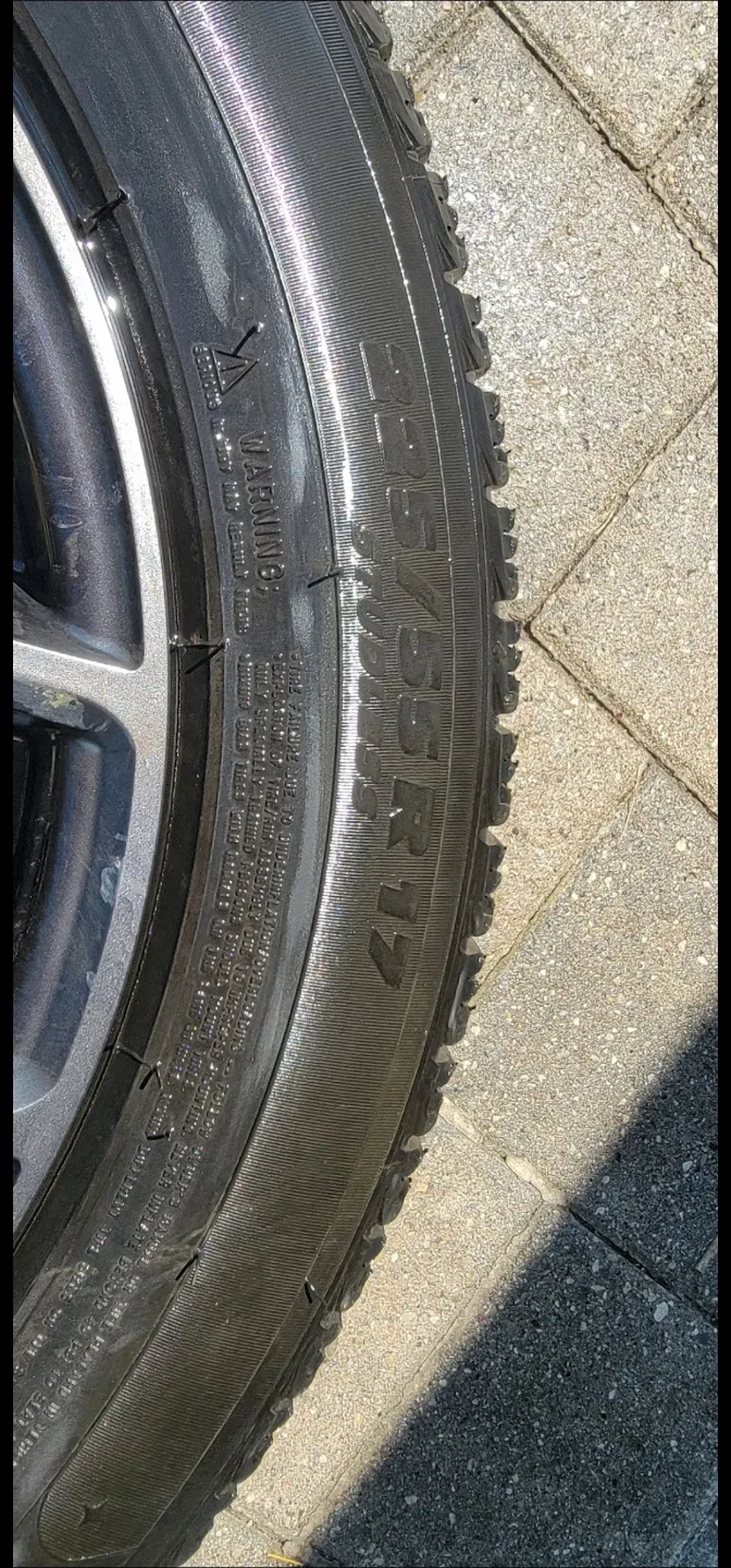 Michelin X-Ice Winter Tires 225/55R17 image indicator(6)