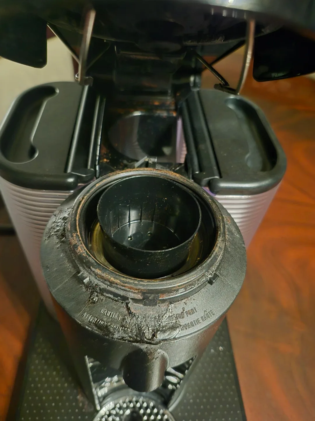 Nespresso Vertuo Next Coffee Machine image indicator(6)