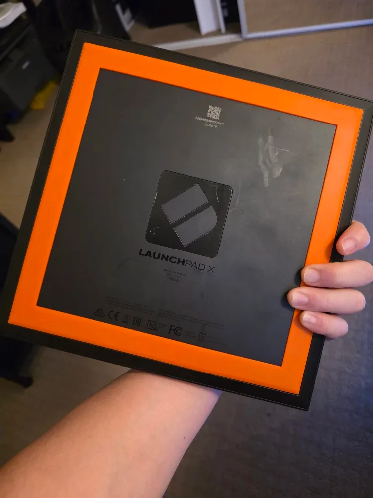 Novation Launchpad X MIDI Controller image indicator(2)