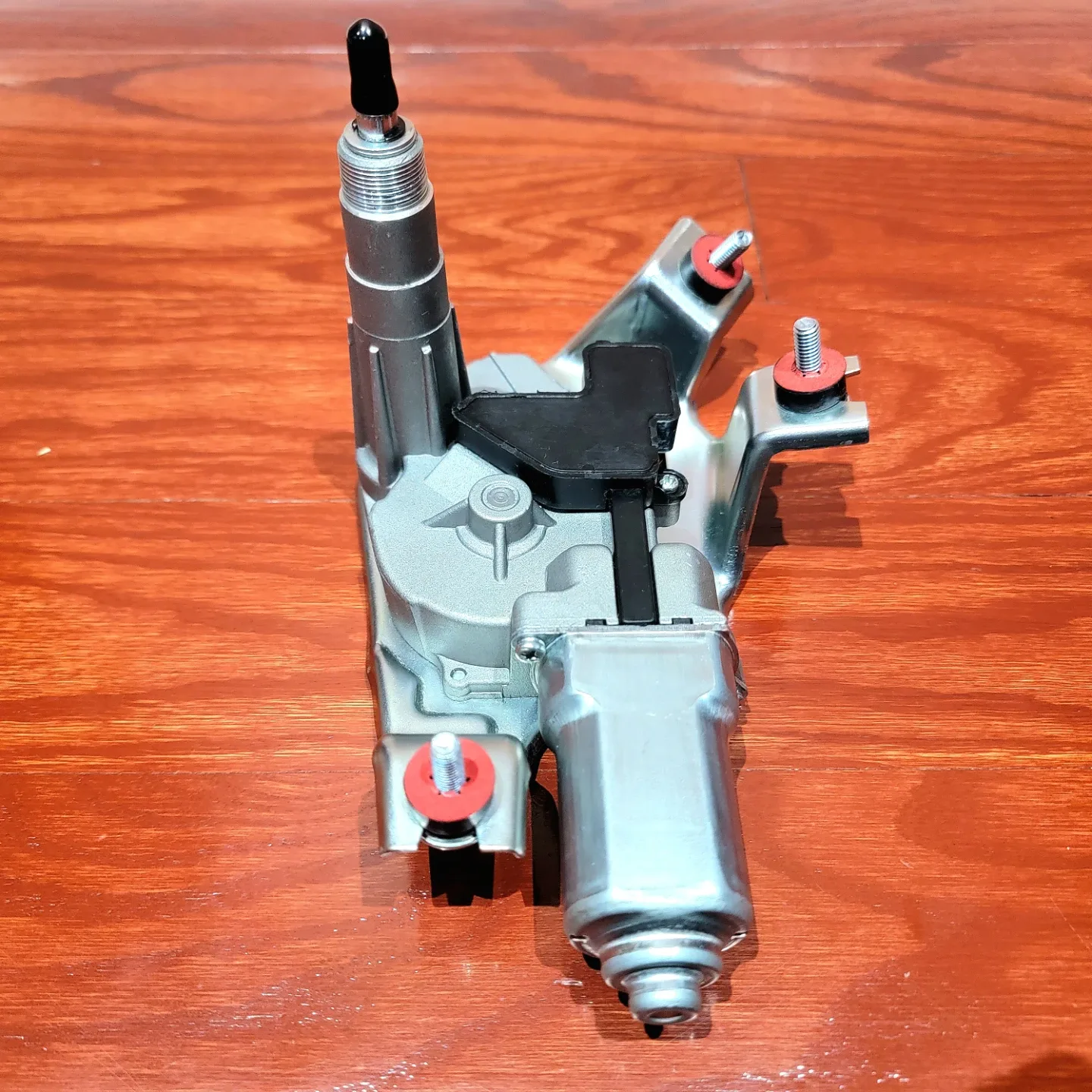 A-Premium Rear Windshield Wiper Motor image indicator(2)