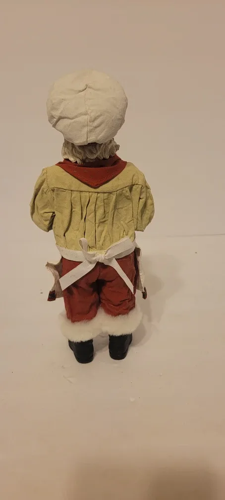Santa Chef Figurine image indicator(6)