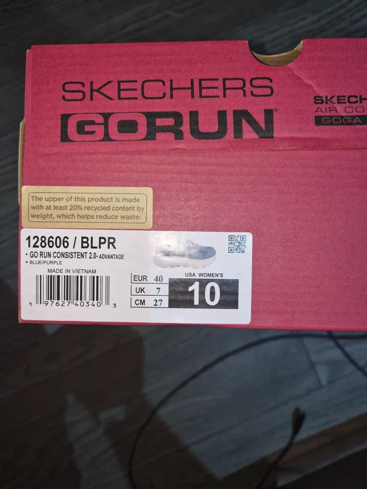 New Skechers Go Run Consistent 2.0 Women's Size 10 image indicator(3)