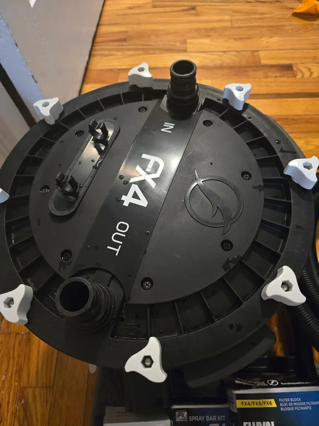 Fluval FX4 Aquarium Filter & Accessories image indicator(5)