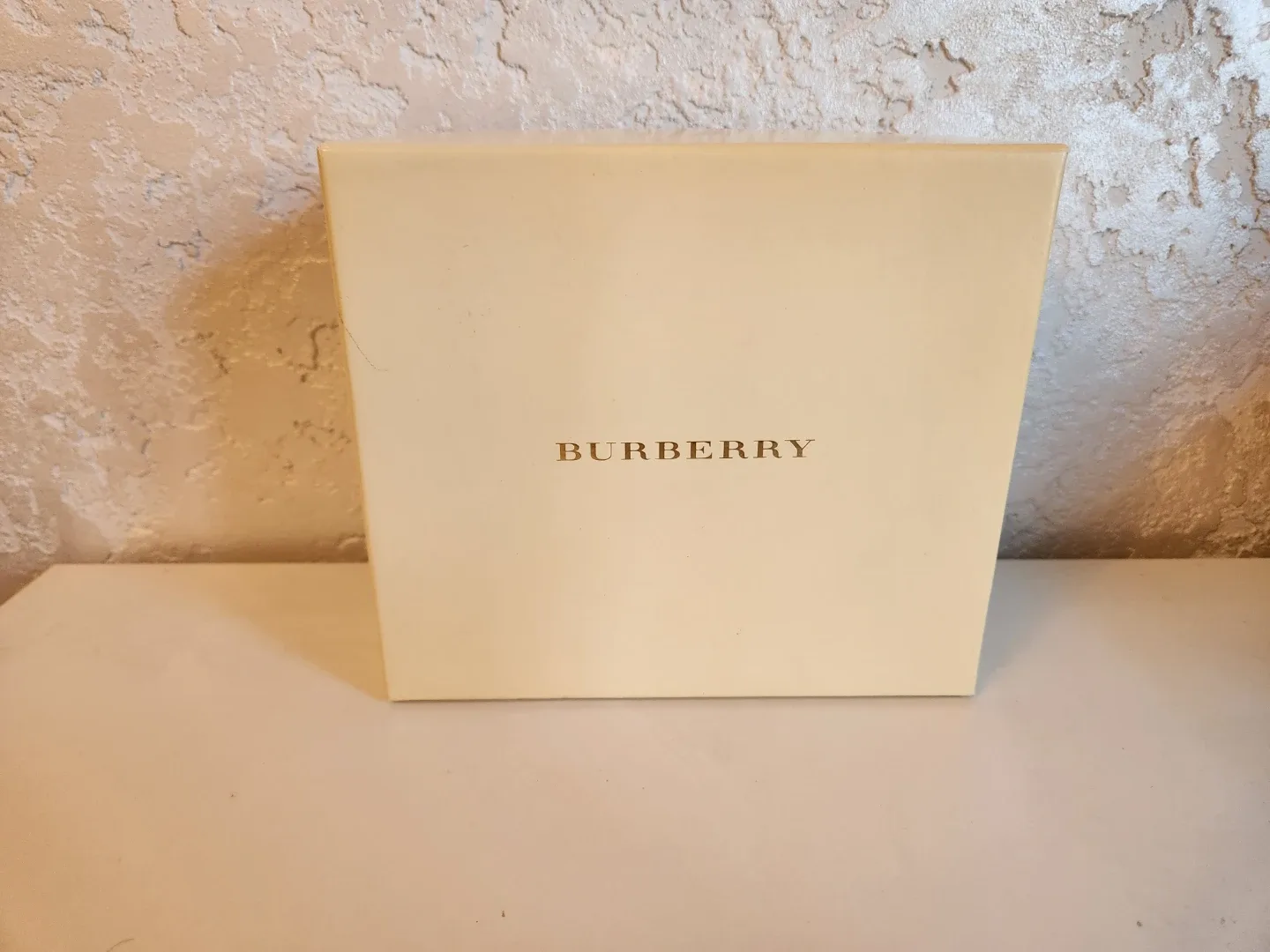 Burberry Baby Gift Set - Pink Teddy Bear & Towel image indicator(2)