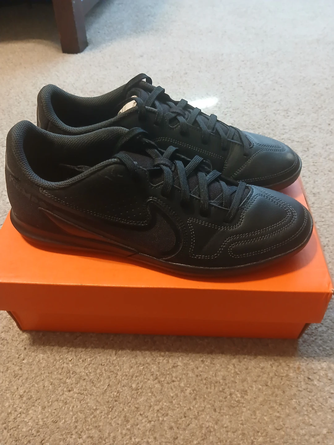 Nike Tiempo Genio II Leather Indoor Soccer Shoes - photo 2