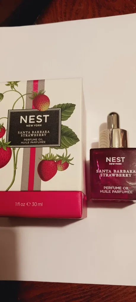 NEST New York Santa Barbara Strawberry Perfume Oil