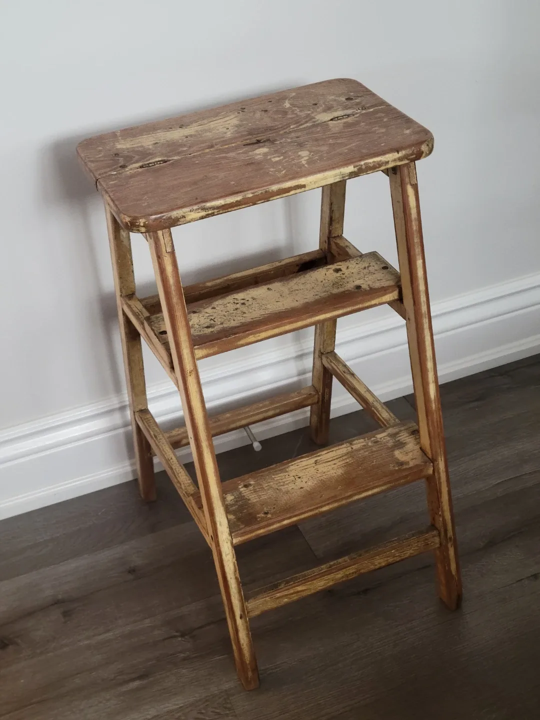 Vintage Wooden Step Stool Ladder. Vintage Wood Plant Stand image indicator(2)