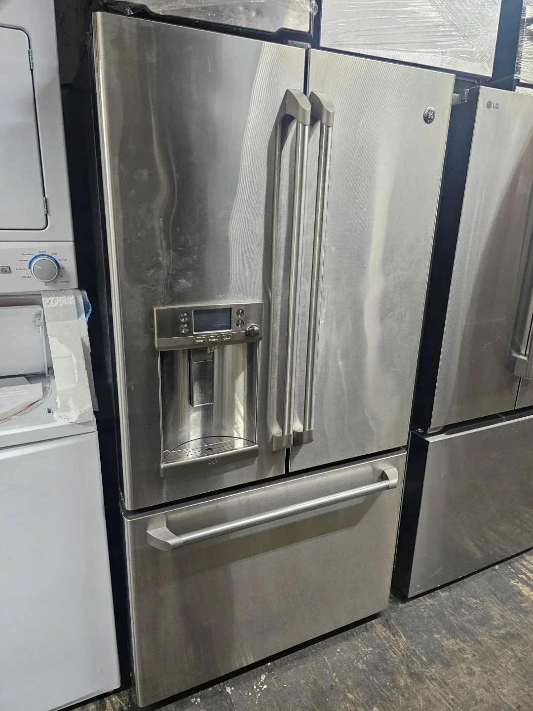 GE Cafe Refrigerator thumbnail