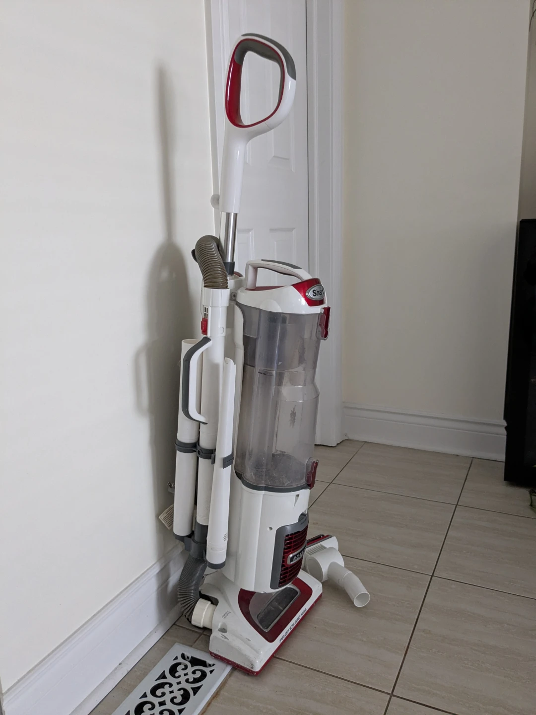 Shark Rotator Professional Vacuum - photo 3